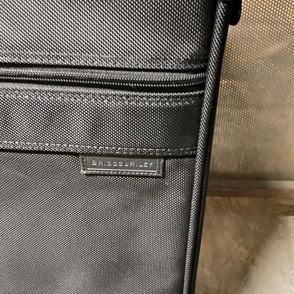 Briggs & Riley Carry On Suitcase - Picture 7 of 10